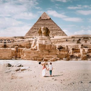 2 Days Tour: Discover Giza Pyramids & Cairo Museums