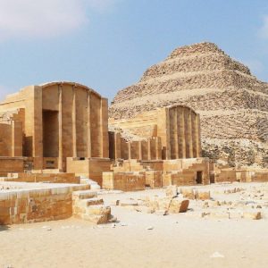 Giza Pyramids, Memphis & Sakkara Day Tour from Cairo